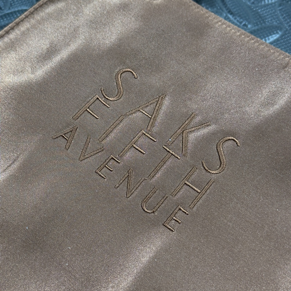 Saks Fifth Avenue Women's Matelic Gold Embroidered Double Handles Tote Bag NWT - Picture 3 of 6